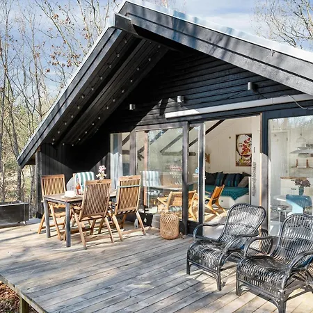 Enjoy The Peace And Charm Of Cosy Little Surrounded By Forest And Nature Close To And Family Attractions * Ebeltoft