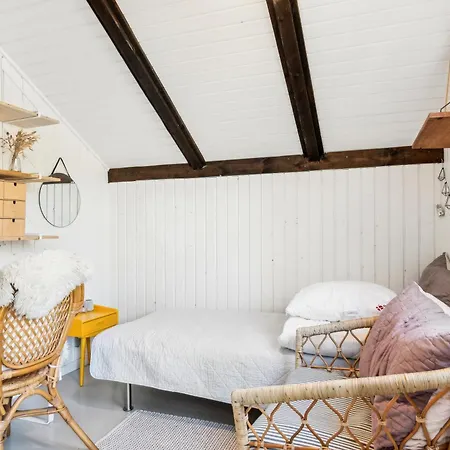 Cozy Small House Close To Holiday home *